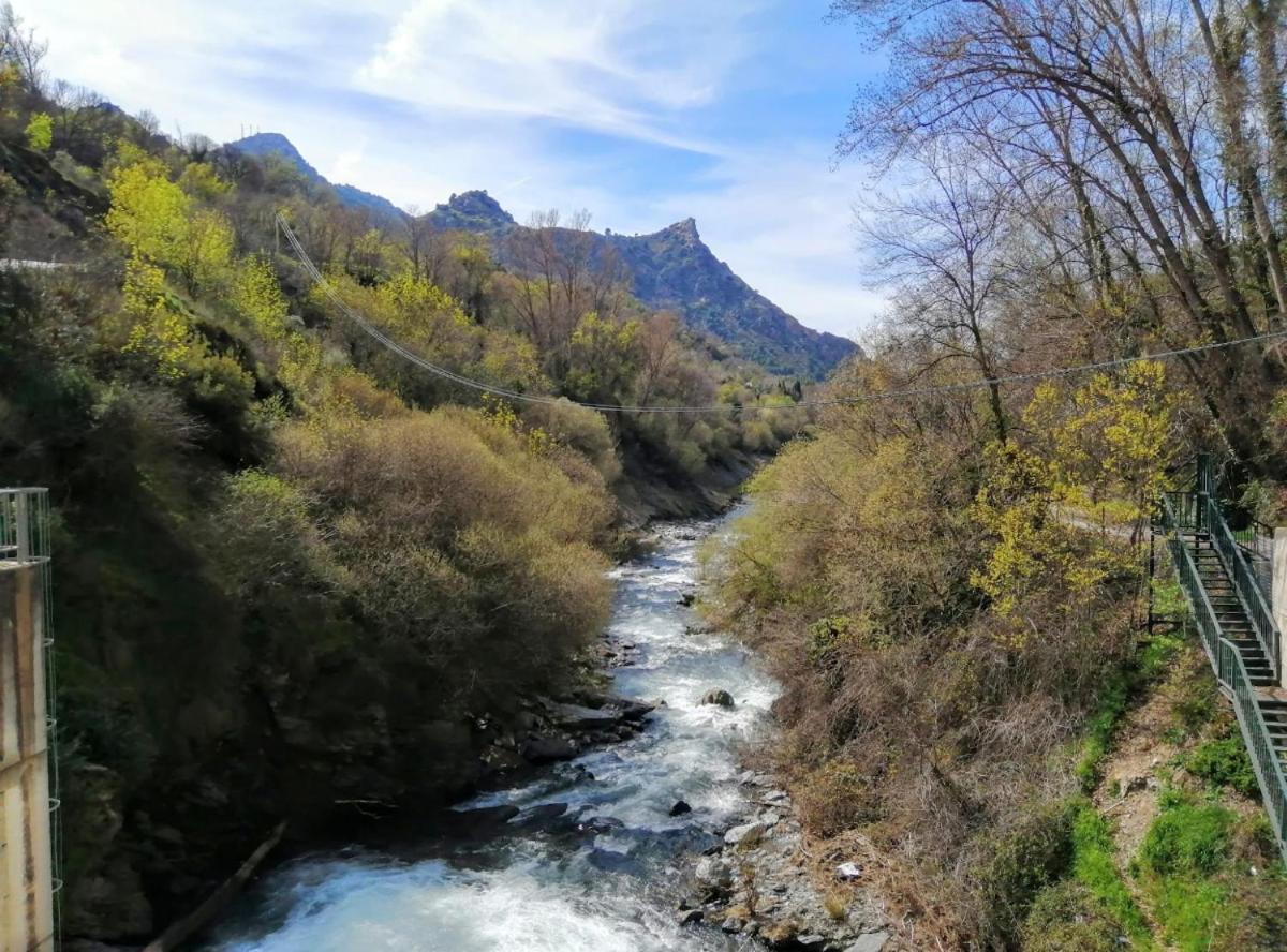 Apartamentos Sierra Nevada Park 圭哈尔谢拉 外观 照片
